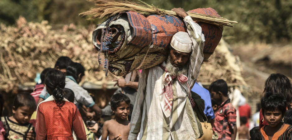 Rohingya repatriation deal postponed, refugee rights, Myanmar news, Bangladesh Rohingya refugees, UN Refugee Agency Rohingya, Rohingya Myanmar, Aung San Suu Kyi Rohingya, US diplomat quits Rohingya council, Asia Pacific news, today's news headlines